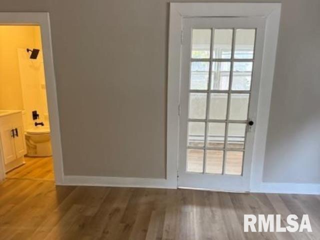 Building Photo - 500 S Douglas Ave