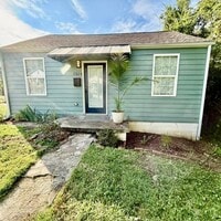 Building Photo - 1514 Lawson Ave