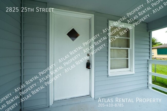 Building Photo - 2825 25th St