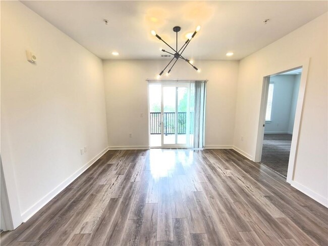 Building Photo - 525 Parkway Dr