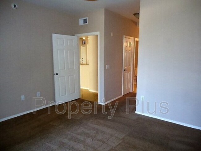 Building Photo - 19777 N 76th St