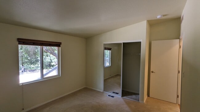Building Photo - 892 Corbett Canyon Rd