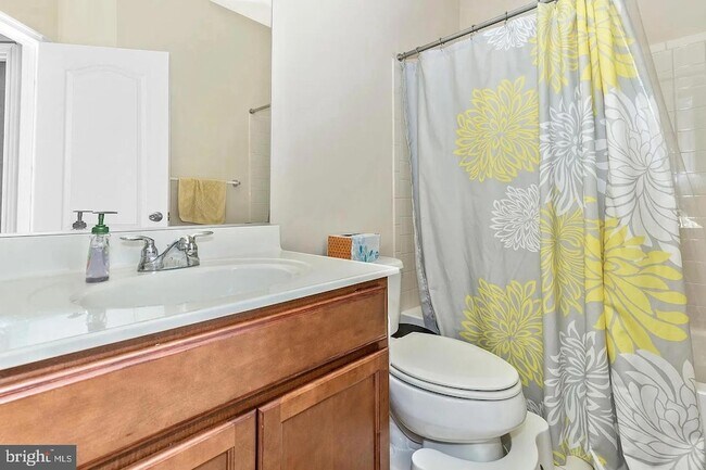 Building Photo - 11882 Country Squire Way