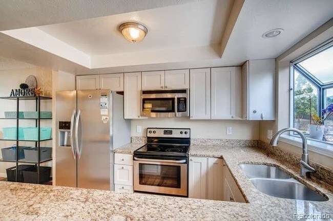 Building Photo - 7703 S Independence Way