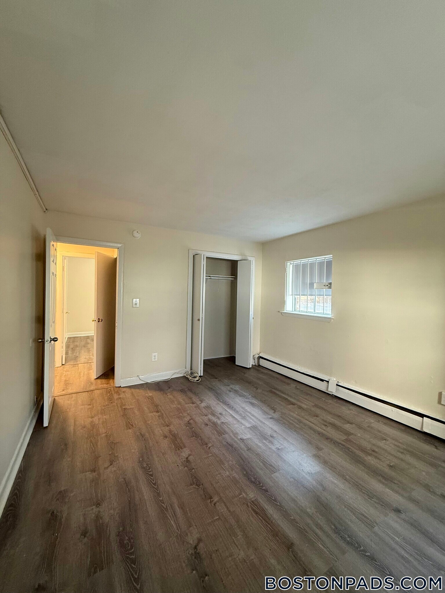 Building Photo - 84 Gardner St