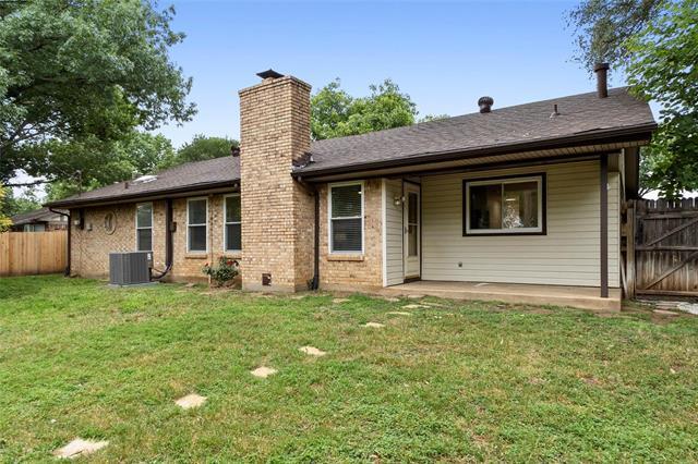 Building Photo - 329 Stratford Dr