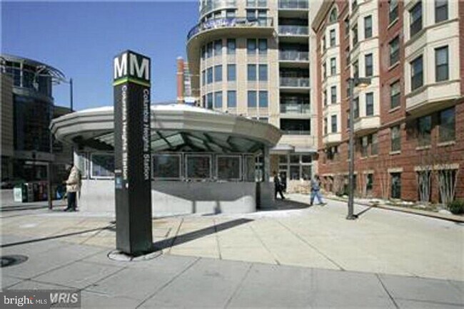 Building Photo - 1401 Columbia Rd NW