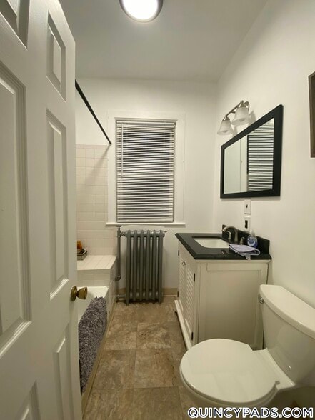 Building Photo - 161 Grandview Ave