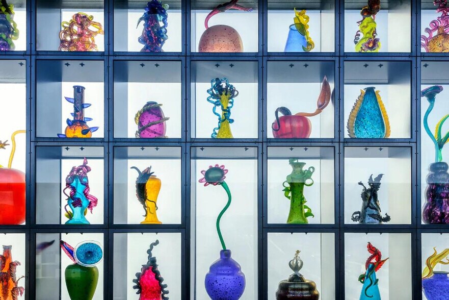 Building Photo - 510 Tacoma Ave S