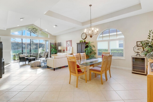 Building Photo - 7112 Maidstone Dr