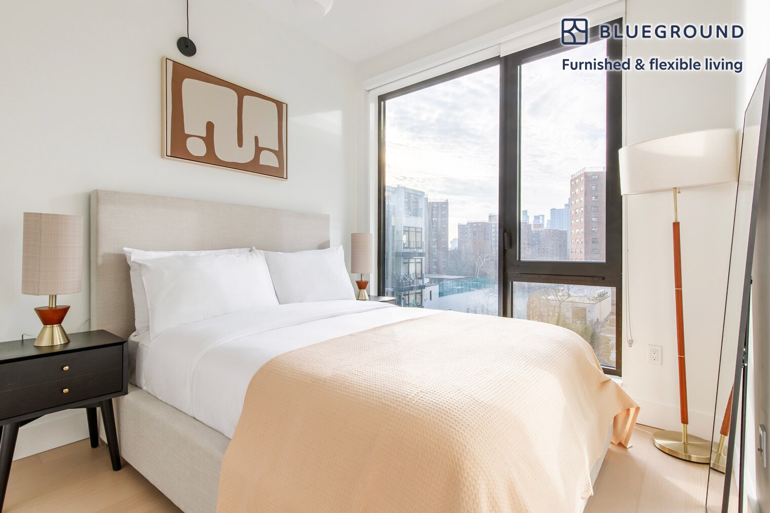 Building Photo - 218 Front St