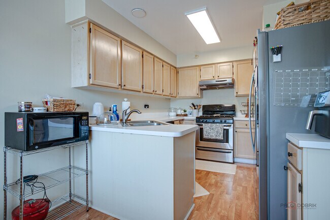 Building Photo - 1401 Orleans Dr
