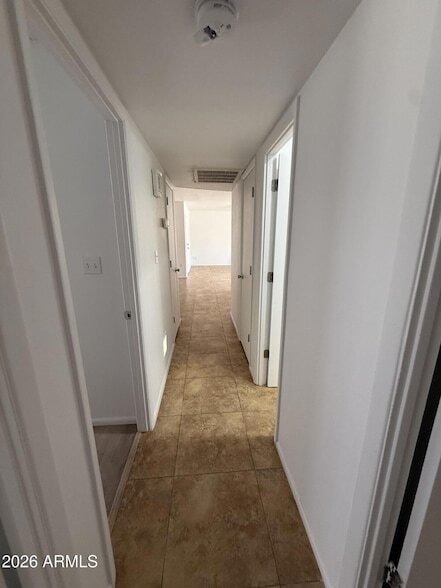 Building Photo - 3321 W Cholla St