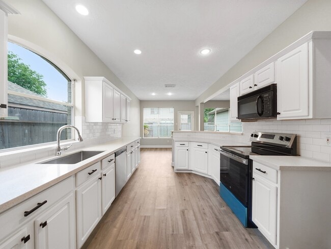 Building Photo - 4414 Casey Cir