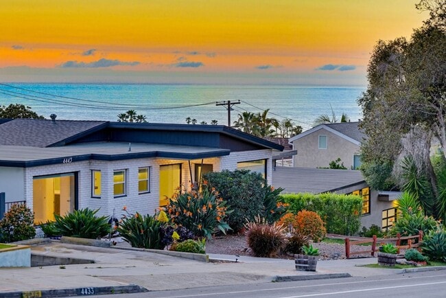 Building Photo - 3 Bedroom Home with Ocean Views in Point Loma