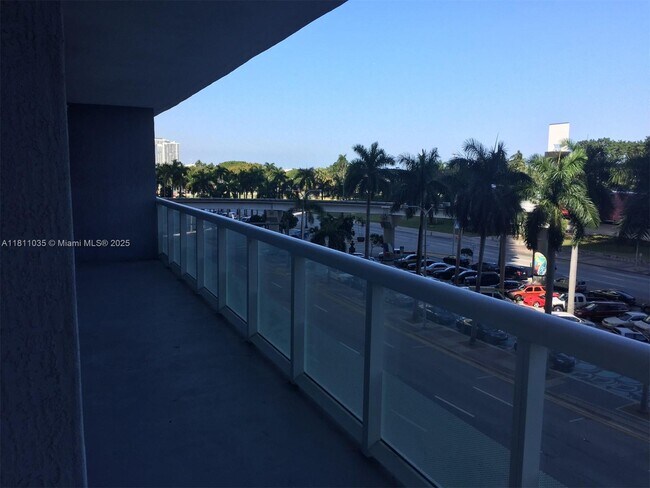 Building Photo - 50 Biscayne Blvd
