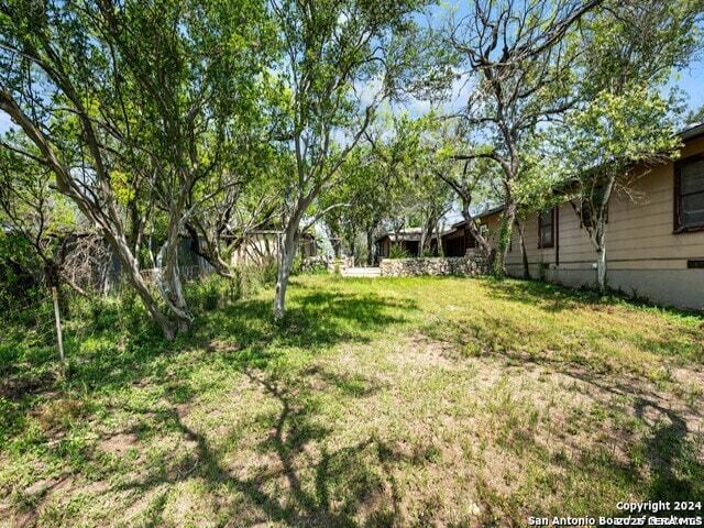 Building Photo - 932 Toepperwein Rd