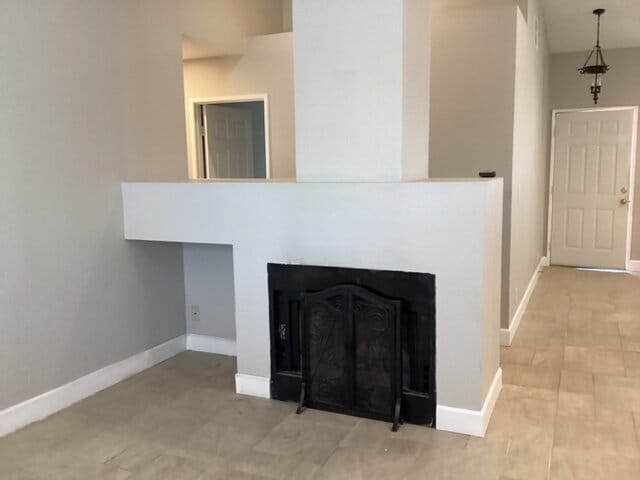 Building Photo - "Charming 3-Bed Oasis with Cozy Fireplace ...