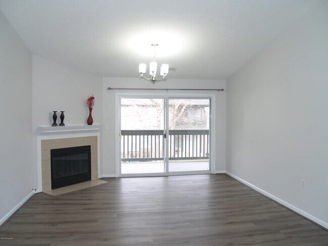 Building Photo - 10405 Trotters Pointe Dr
