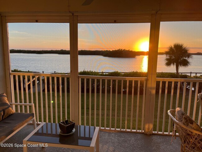 Building Photo - 630 S Brevard Ave