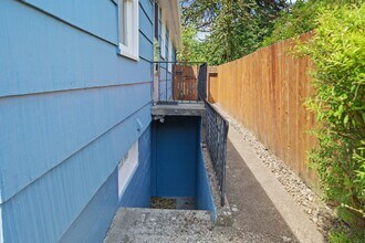 Building Photo - 4810 N 25th St