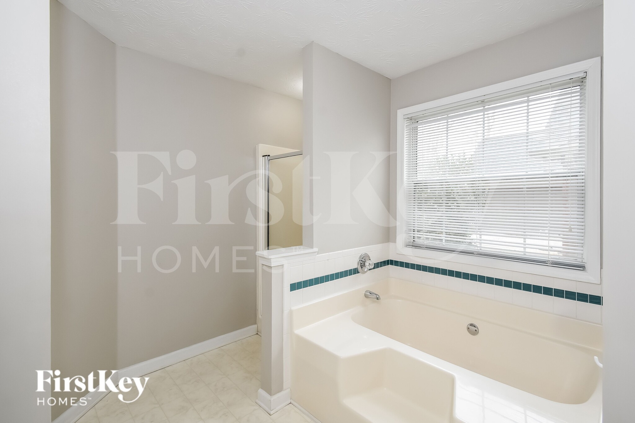 Building Photo - 799 Avalon Forest Way