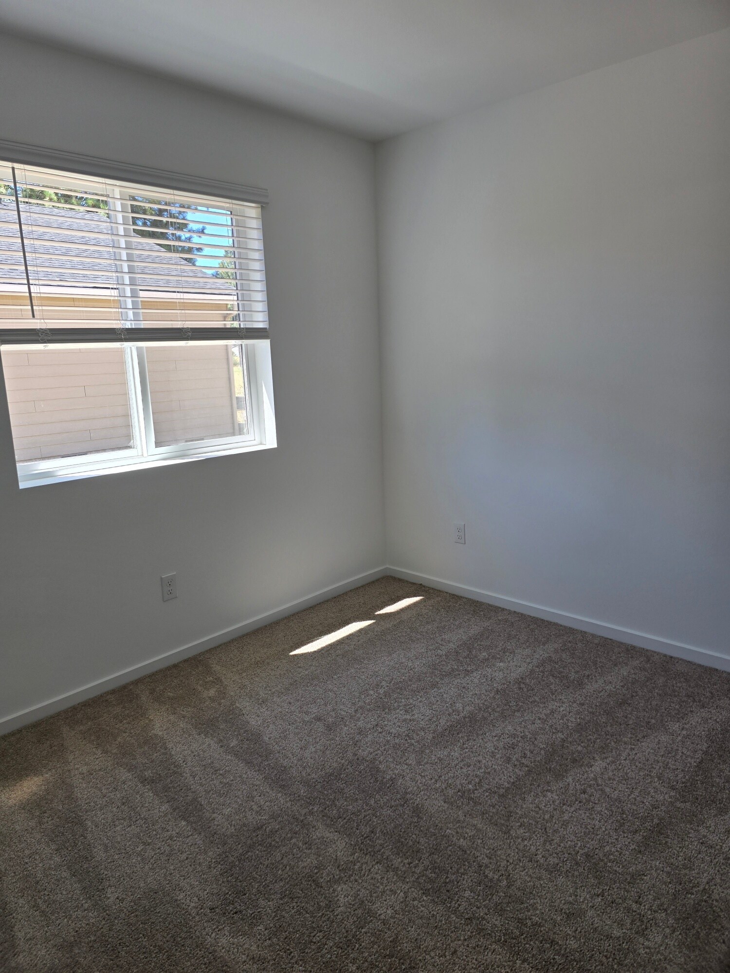 Building Photo - 51785 Jubilee Pine Dr