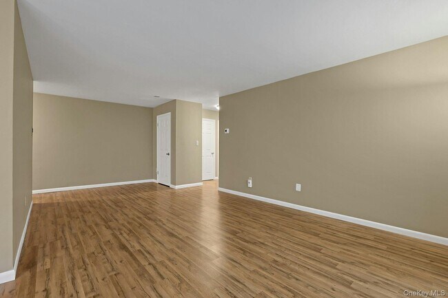 Building Photo - 214 Kennedy Dr
