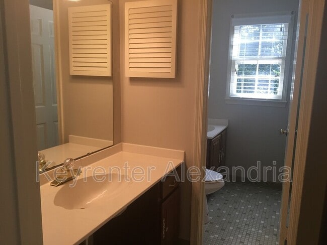 Building Photo - 13013 Caton Pl