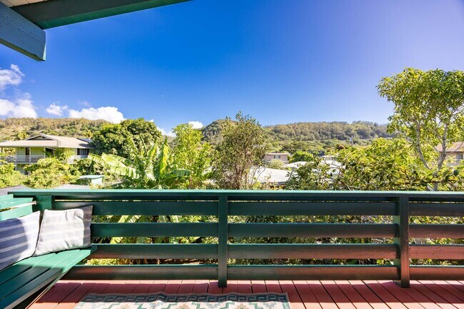 Building Photo - 59-018 Holawa St