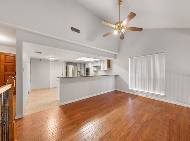 Building Photo - Stylish 3-Bed Home with Pool Access, Fenced Yard, and Garage — North Hills Village, San Antonio