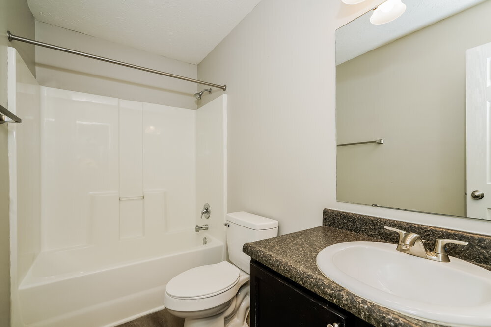 Building Photo - 524 Grassy Bend Dr