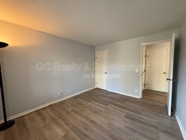 Building Photo - 1348 McDowell Rd