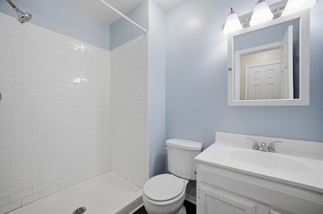 Building Photo - Walker's Landing