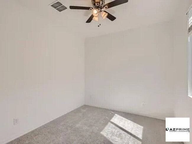 Building Photo - Nice Homes