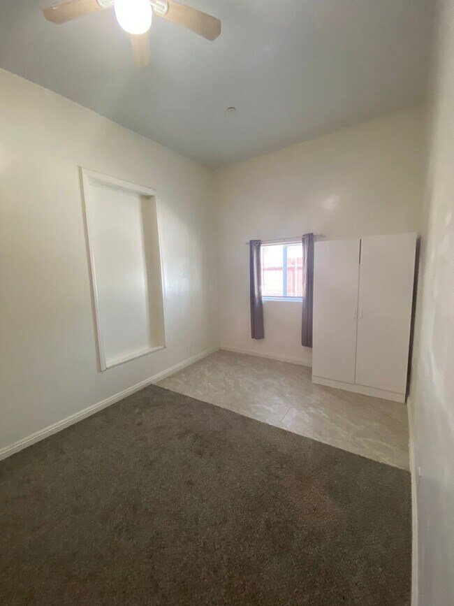 Building Photo - 1349 Peach Ave