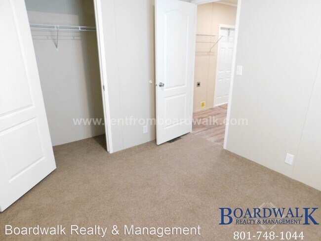 Building Photo - 3114 S 200 E