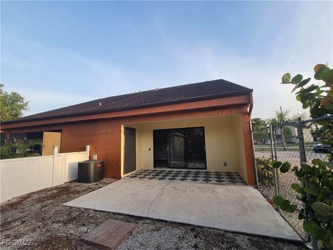 Building Photo - 17373 E Carnegie Cir
