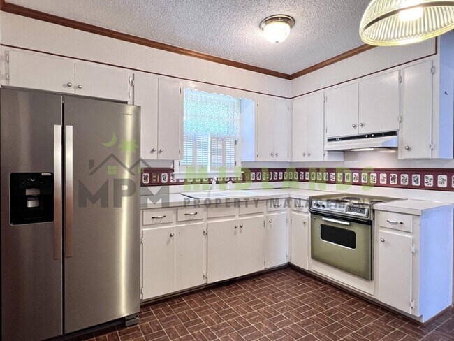 Building Photo - 2905 Prestwick Cir