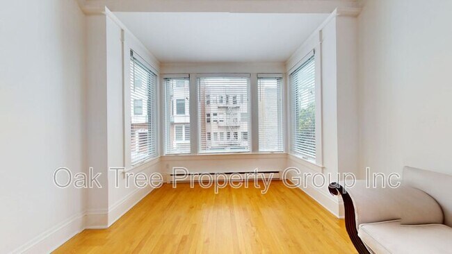 Building Photo - 25 Pleasant St