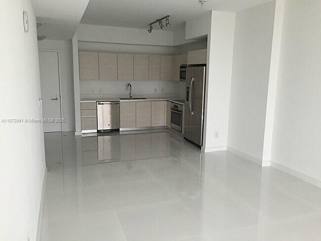 Building Photo - 4250 Biscayne Blvd
