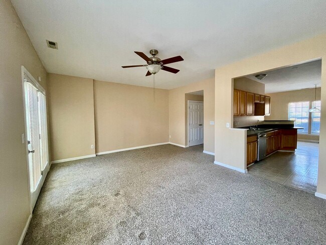 Building Photo - 5308 Jocelyn Ln