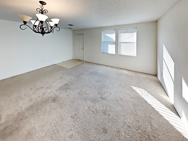 Building Photo - 3956 Foxhound Ln