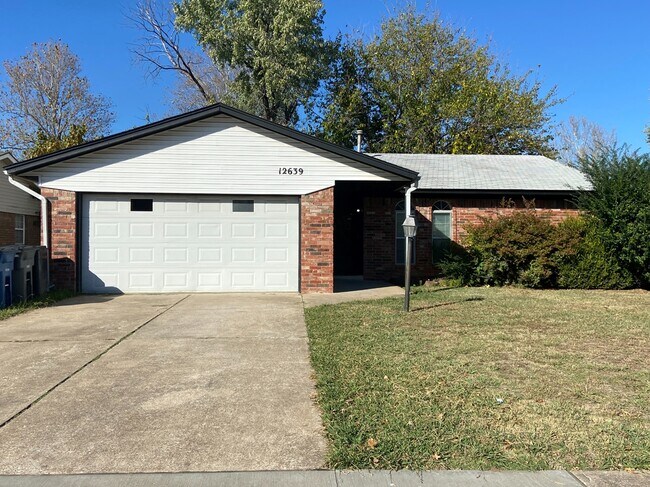 Primary Photo - 12639 E 34th St