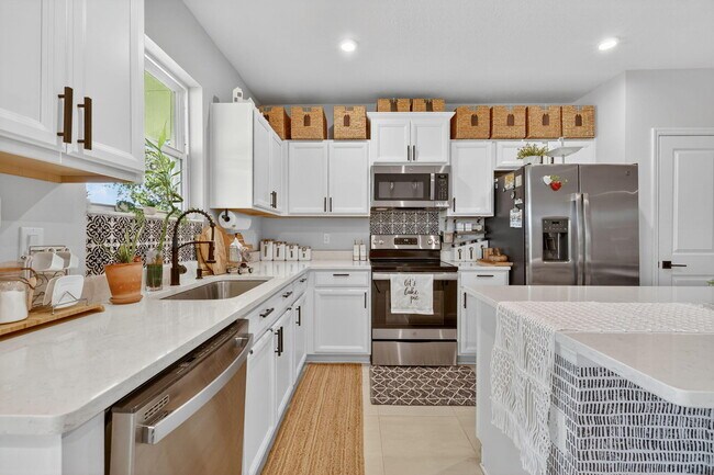 Building Photo - 3518 Carriage Pointe Cir