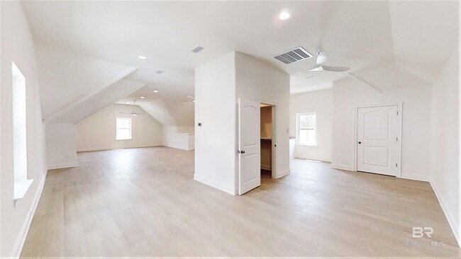 Building Photo - 2704 Bienville Ave