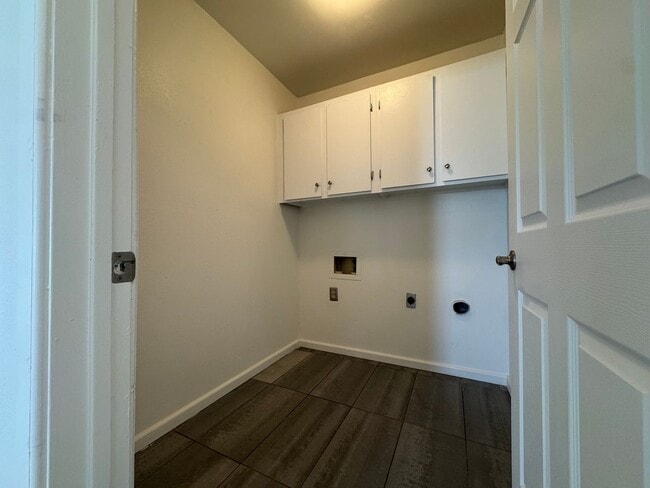 Building Photo - ***1802 S. 14th Place***