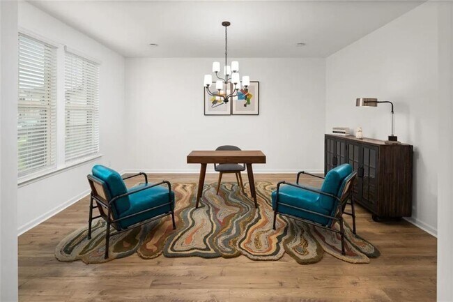 Building Photo - 1740 Wellston Dr