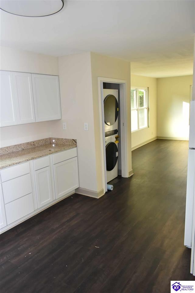 Building Photo - 1177 Evelyn Dr