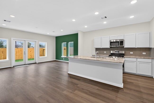 Building Photo - 9113 Highland Northern Wy